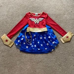 Wonder Woman Costume, Child Meduim